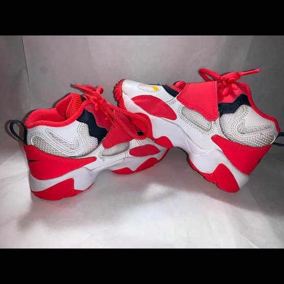 children’s nike shoes - Picture 1 of 5